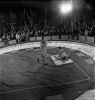 Představení klaunů (cirkus Dunaj 1959, foto Stanislav Bubeníček)