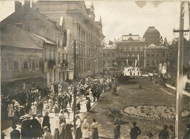 květen 1918